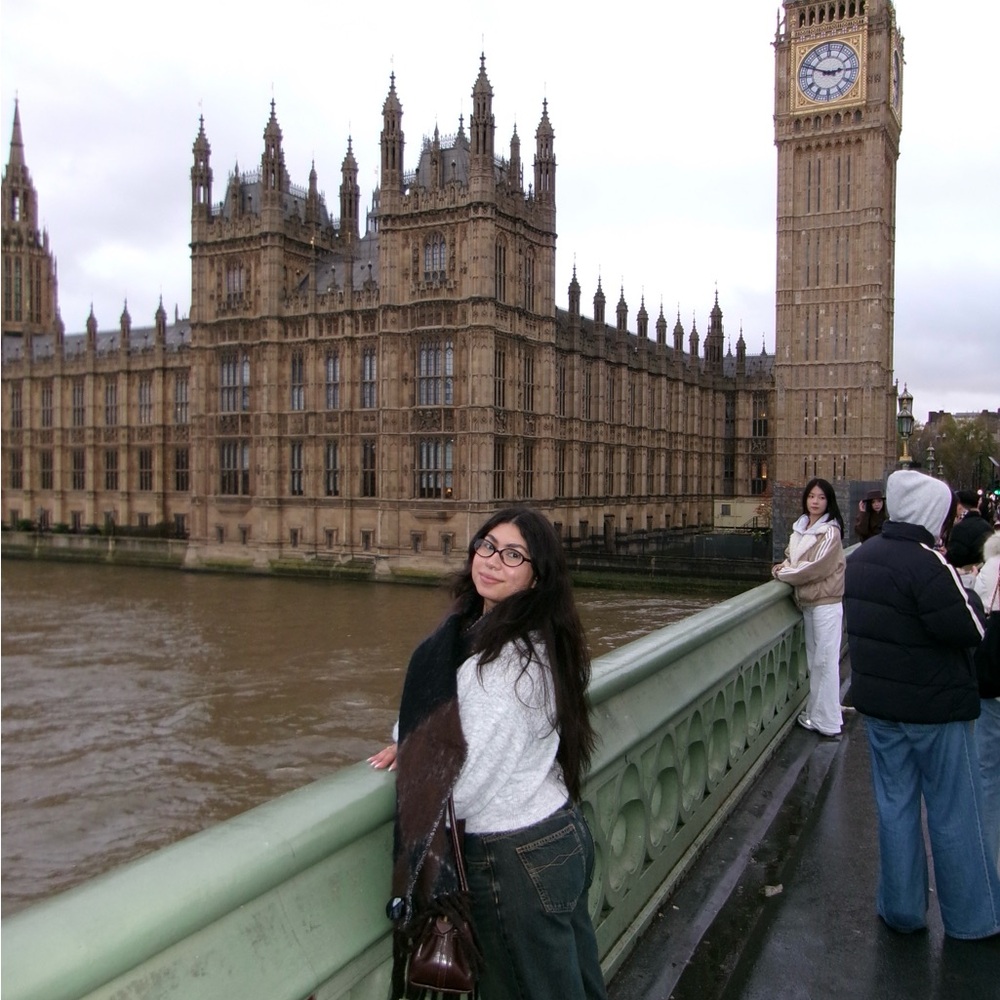 Meet your Posher, Kayla